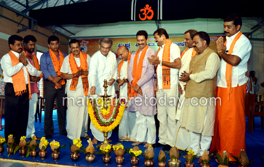 VHP organises blood donation camp